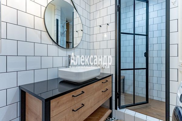 Продам однокомнатную (1-комн.) квартиру, Магнитогорская ул, 3к2, Санкт-Петербург г