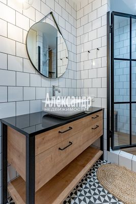 Продам однокомнатную (1-комн.) квартиру, Магнитогорская ул, 3к2, Санкт-Петербург г