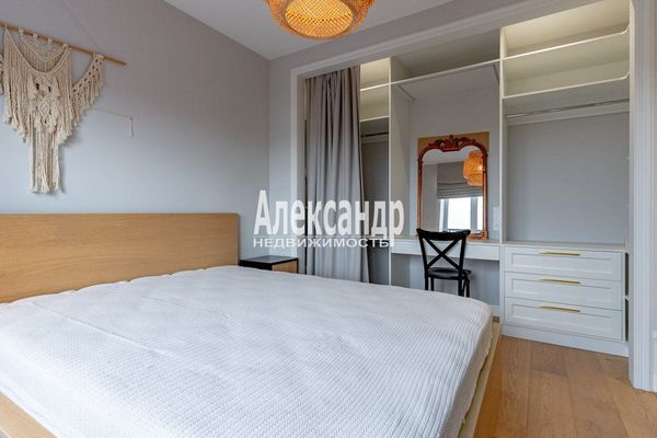 Продам однокомнатную (1-комн.) квартиру, Магнитогорская ул, 3к2, Санкт-Петербург г