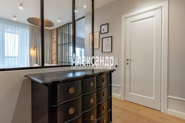 Продам однокомнатную (1-комн.) квартиру, Магнитогорская ул, 3к2, Санкт-Петербург г