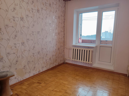 Продам трехкомнатную (3-комн.) квартиру, Ленина ул, 1, Костомукша г