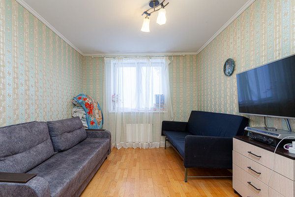 Продам однокомнатную (1-комн.) квартиру, Космонавтов пр-кт, 23к3, Санкт-Петербург г