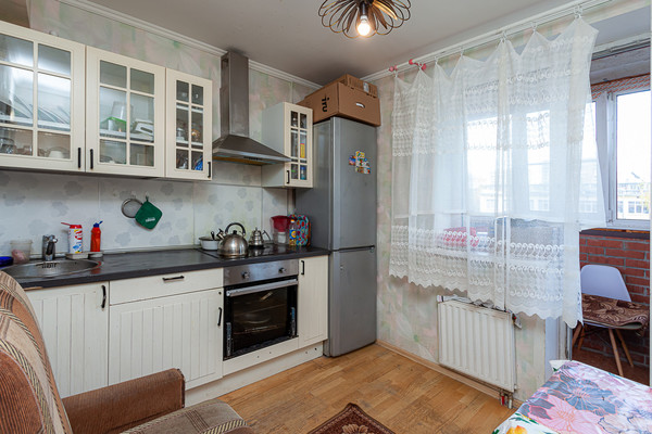 Продам однокомнатную (1-комн.) квартиру, Космонавтов пр-кт, 23к3, Санкт-Петербург г