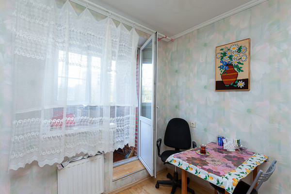 Продам однокомнатную (1-комн.) квартиру, Космонавтов пр-кт, 23к3, Санкт-Петербург г