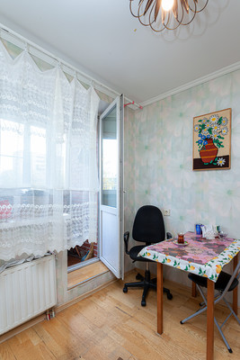 Продам однокомнатную (1-комн.) квартиру, Космонавтов пр-кт, 23к3, Санкт-Петербург г