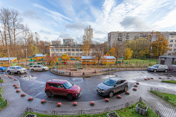 Продам однокомнатную (1-комн.) квартиру, Космонавтов пр-кт, 23к3, Санкт-Петербург г