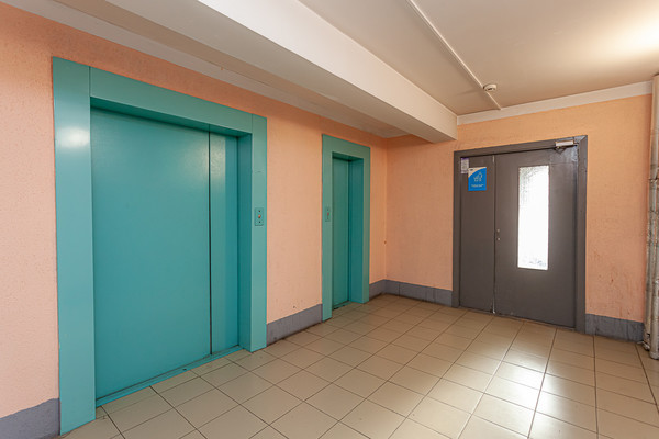 Продам однокомнатную (1-комн.) квартиру, Космонавтов пр-кт, 23к3, Санкт-Петербург г