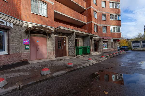 Продам однокомнатную (1-комн.) квартиру, Космонавтов пр-кт, 23к3, Санкт-Петербург г