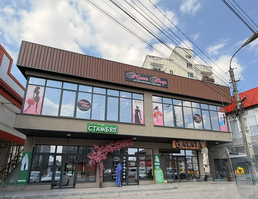 Продам торговое помещение 218 м2, Угнич ул, 5, Баксан г