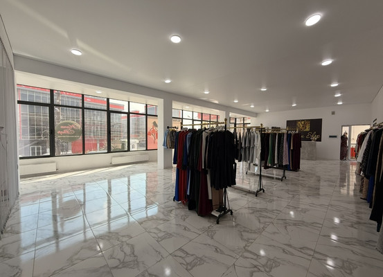 Продам торговое помещение 218 м2, Угнич ул, 5, Баксан г