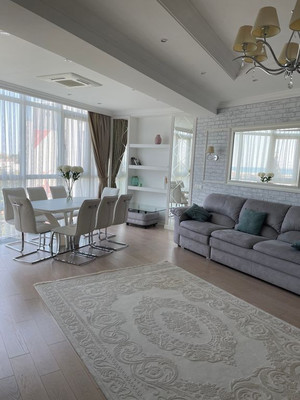 Продам многокомнатную квартиру, Войкова (Центральный р-н) ул, 21, Сочи г