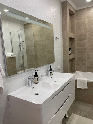 Продам многокомнатную квартиру, Войкова (Центральный р-н) ул, 21, Сочи г