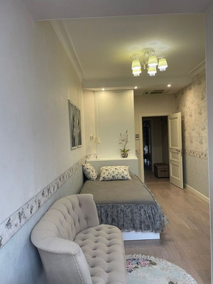 Продам многокомнатную квартиру, Войкова (Центральный р-н) ул, 21, Сочи г