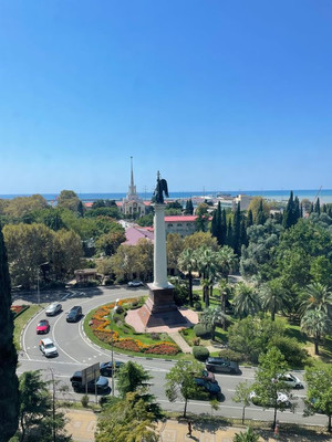 Продам многокомнатную квартиру, Войкова (Центральный р-н) ул, 21, Сочи г