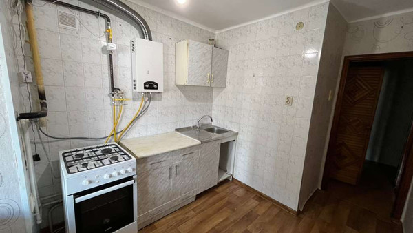 Продам двухкомнатную (2-комн.) квартиру, Киевская ул, 6, Туапсе г