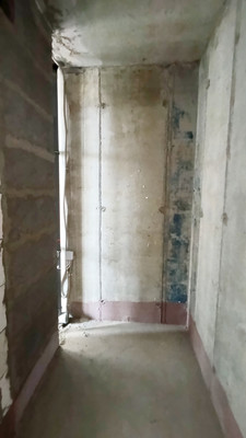 Продам многокомнатную квартиру, Обрывная ул, 132/1к27, Краснодар г