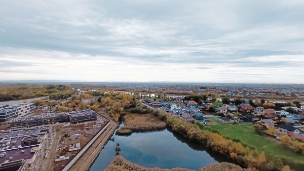 Продам многокомнатную квартиру, Обрывная ул, 132/1к27, Краснодар г