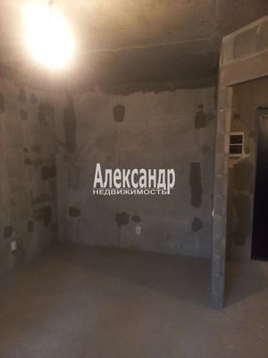 Продам однокомнатную (1-комн.) квартиру, Заречная ул, 13к2, Парголово п