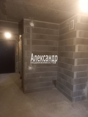 Продам однокомнатную (1-комн.) квартиру, Заречная ул, 13к2, Парголово п