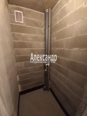 Продам однокомнатную (1-комн.) квартиру, Заречная ул, 13к2, Парголово п