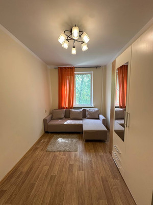 Продам двухкомнатную (2-комн.) квартиру, Генерала Антонова ул, 5к2, Москва г