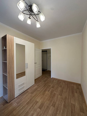 Продам двухкомнатную (2-комн.) квартиру, Генерала Антонова ул, 5к2, Москва г