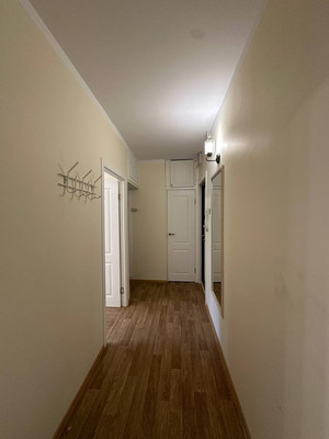 Продам двухкомнатную (2-комн.) квартиру, Генерала Антонова ул, 5к2, Москва г