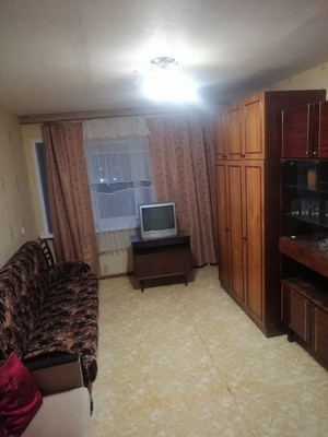 Продам однокомнатную (1-комн.) квартиру, Юности ул, 2, Алексин г