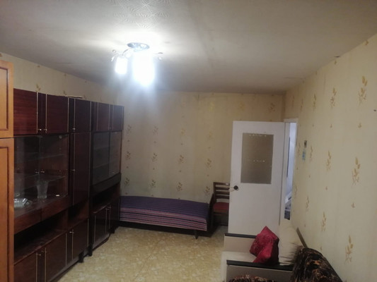 Продам однокомнатную (1-комн.) квартиру, Юности ул, 2, Алексин г