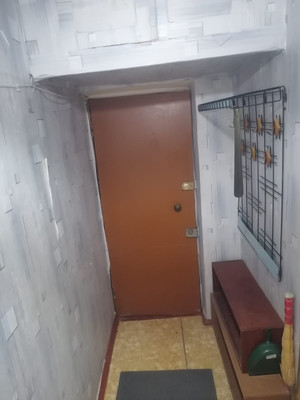 Продам однокомнатную (1-комн.) квартиру, Юности ул, 2, Алексин г