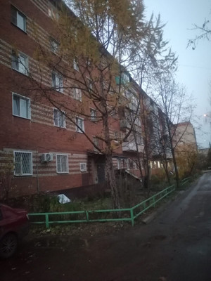 Продам однокомнатную (1-комн.) квартиру, Юности ул, 2, Алексин г