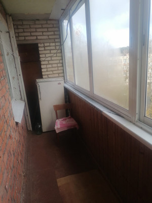 Продам однокомнатную (1-комн.) квартиру, 50 лет Октября ул, 6, Алексин г