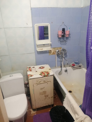 Продам однокомнатную (1-комн.) квартиру, 50 лет Октября ул, 6, Алексин г