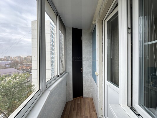 Продам двухкомнатную (2-комн.) квартиру, Центральная ул, 4, Пуршево д