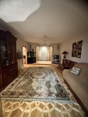 Продам трехкомнатную (3-комн.) квартиру, Чечёрский проезд, 34, Москва г