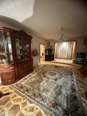 Продам трехкомнатную (3-комн.) квартиру, Чечёрский проезд, 34, Москва г