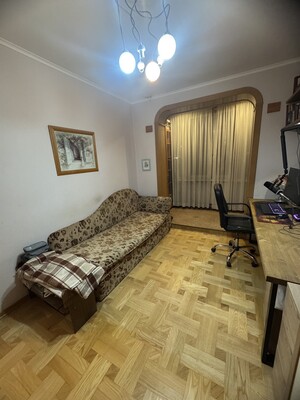 Продам трехкомнатную (3-комн.) квартиру, Чечёрский проезд, 34, Москва г