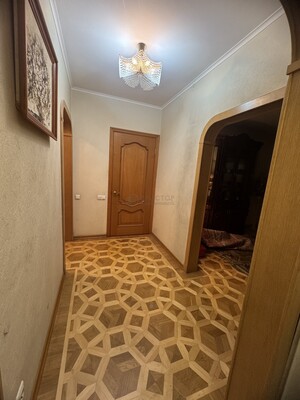 Продам трехкомнатную (3-комн.) квартиру, Чечёрский проезд, 34, Москва г