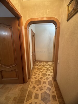 Продам трехкомнатную (3-комн.) квартиру, Чечёрский проезд, 34, Москва г