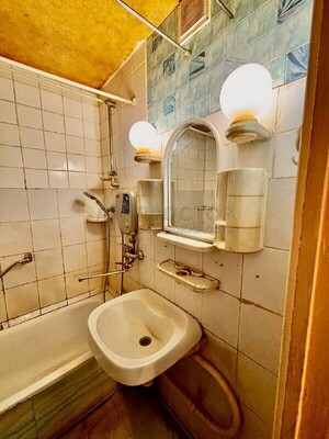 Продам двухкомнатную (2-комн.) квартиру, Рогова ул, 7к2, Москва г