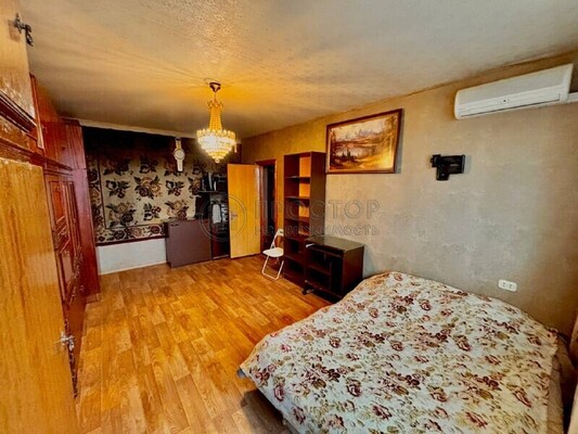 Продам двухкомнатную (2-комн.) квартиру, Рогова ул, 7к2, Москва г