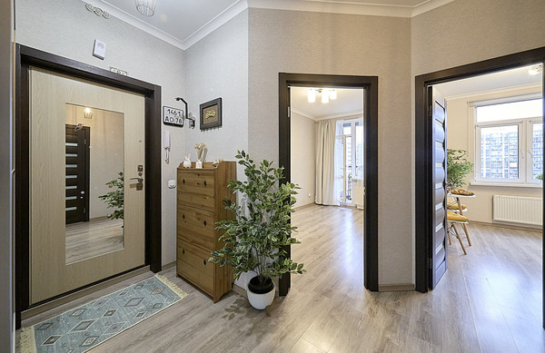 Продам двухкомнатную (2-комн.) квартиру, Воронцовский б-р, 11к1, Бугры п