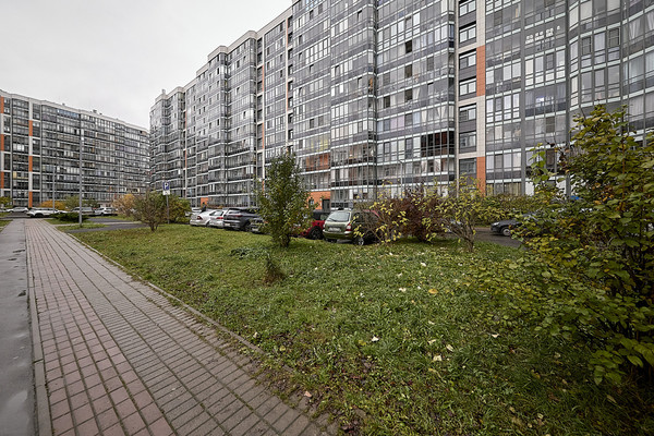 Продам двухкомнатную (2-комн.) квартиру, Воронцовский б-р, 11к1, Бугры п