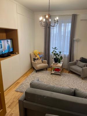 Продам двухкомнатную (2-комн.) квартиру, Беговая ул, 17к1, Москва г