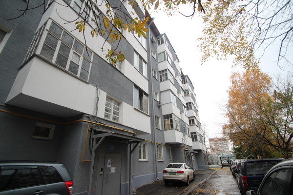 Продам двухкомнатную (2-комн.) квартиру, Пискунова ул, 3к2, Нижний Новгород г