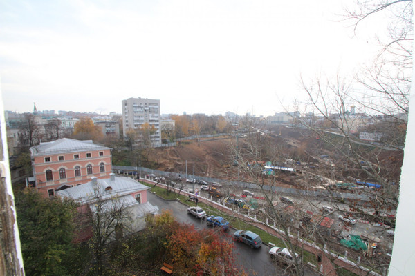 Продам двухкомнатную (2-комн.) квартиру, Пискунова ул, 3к2, Нижний Новгород г