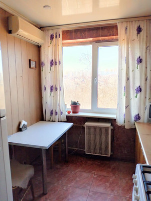 Продам трехкомнатную (3-комн.) квартиру, Лелюшенко ул, 3, Ростов-на-Дону г