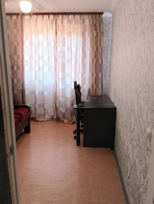 Продам трехкомнатную (3-комн.) квартиру, Лелюшенко ул, 3, Ростов-на-Дону г