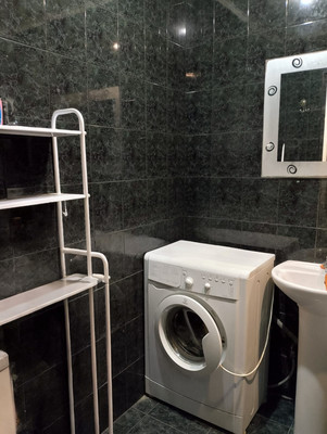 Продам трехкомнатную (3-комн.) квартиру, Лелюшенко ул, 3, Ростов-на-Дону г