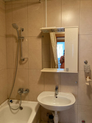 Продам трехкомнатную (3-комн.) квартиру, Ясная ул, 5, Коммунарка п